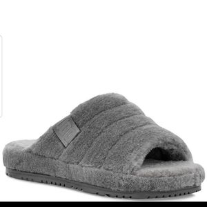 Ugg Men slipper size 13